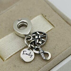 🔥🔥Pandora Family Infinity Triple Dangle Charm